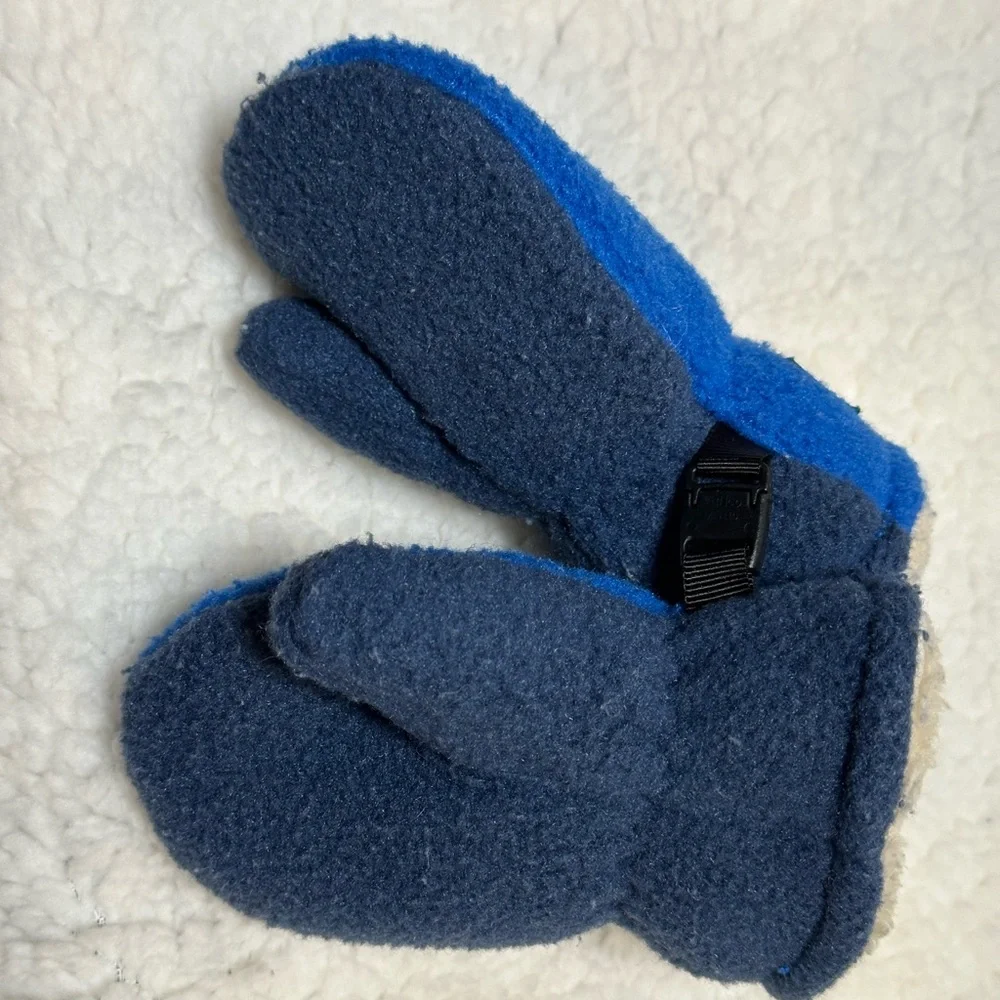 L.L.Bean Infants' & Toddlers’ Cold Buster Waterproof Mittens 6-12 Months Blue